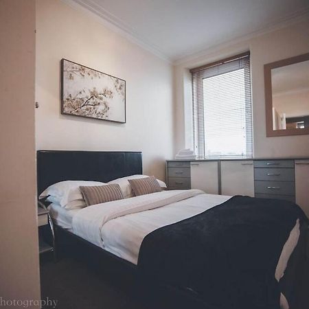 Prime 2 Bedroom City Centre Apt Aberdeen Esterno foto